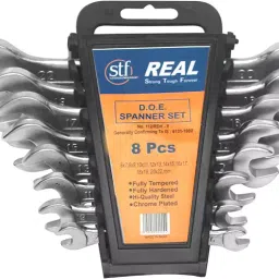 REAL Stf 19 Piece Multi Hand Tool Kit image 2