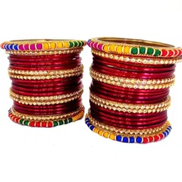 Qufrozy Set Of 10 Maroon Glass Artificial Stones & Beads Bangle image 3