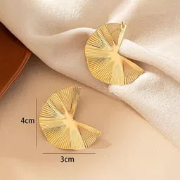 Designs & You Stainless Steel Gold-Plated Contemporary Studs image 4