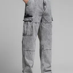 Jack & Jones Men Relaxed Fit Low-Rise Light Fade Jeans image 2