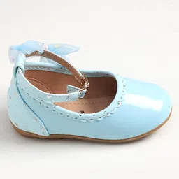 Cute Walk by Babyhug Buckled Closure Bellies With Bow Applique- Sky Blue image 4