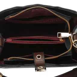 Diva Dale Bucket Sling Bag image 3