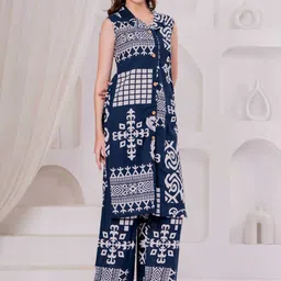 JC4U Ethnic Motifs Printed Shirt Collar Pure Cotton Kurta with Palazzos image 4