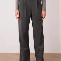 Trendyol Women Mid-Rise Regular Fit Parallel Trousers image 5