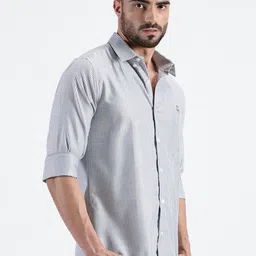 MISCHIEF MONKEY Men Classic Tailored Fit Micro Checks Opaque Checked Casual Shirt image 3