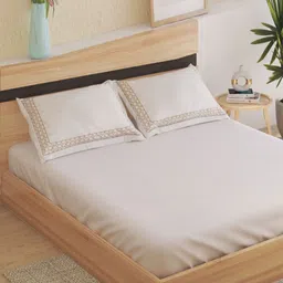 Home Centre Opulence White 300 TC Cotton King Bedsheet & 2 Pillow Cover 2.74 m x 2.74 m-picture-33