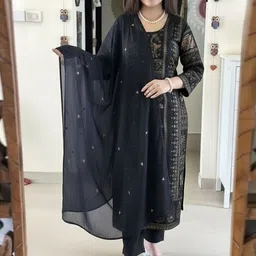 Aaghnya Ethnic Motifs Printed Straight Kurta With Trousers & Dupatta-image-28