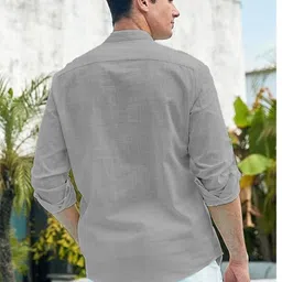 Yugnik Men Kurta image 3