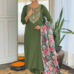 KALINI Women Floral Embroidered Regular Chikankari Kurta with Trousers & With Dupatta image 4