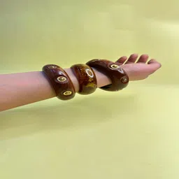 TAG 7 Set Of 3 Textured Ethnic Bangles-picture-35