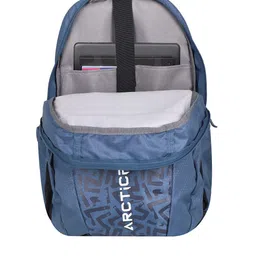 Arctic Fox Graphic Printed Medium Backpacks image 4