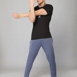 JACKDANZA Men Black & White Typography Printed T-shirt image 3