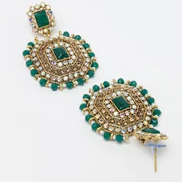 Sukkhi Gold-Plated Kundan-Studded & Beaded Jewellery Set image 4