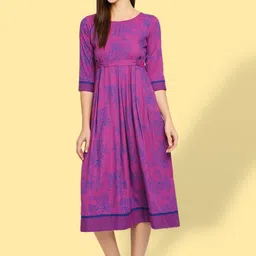 True Shape Floral Printed Fit and Flare Pleated Maternity Dresses image 4