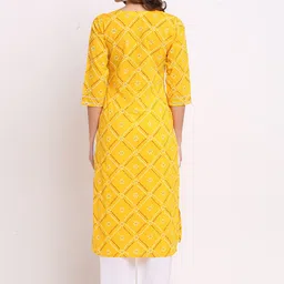 Rajnandini Women Yellow Printed Regular Pure Cotton Kurta with Palazzos image 4