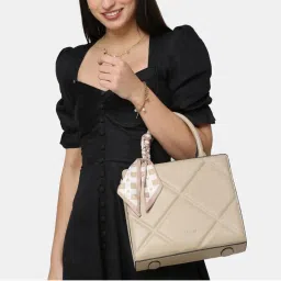 Womens Quare25 Satchel Bag Beige (M)-image-34