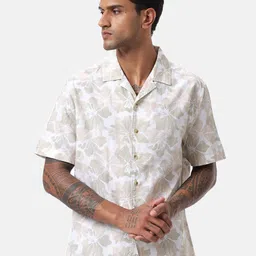 WROGN Men Custom Cuban Collar Floral Printed Cotton Oversized Casual Shirt image 2