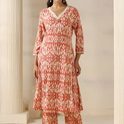Shree Ethnic Motifs Printed V-Neck Liva A-Line Kurta With Trousers-image-5