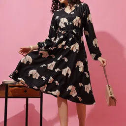 SHEETAL Associates Women Printed A-Line Midi Dress-image-24