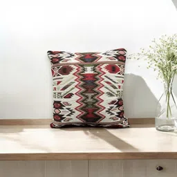 LUSHLYF White & Maroon 5 Pieces Zigzag Printed Jacquard Square Cushion Covers image 5