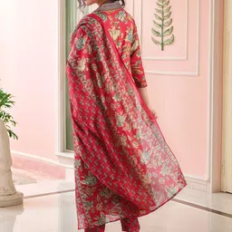 Aaghnya Women Floral Printed Kurta with Palazzo & Dupatta image 3