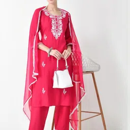 LIBOZA Women Chikankari Kurta Set With Dupatta image 5