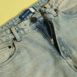 Bene Kleed Men Relaxed Fit Light Fade Cotton Jeans image 4