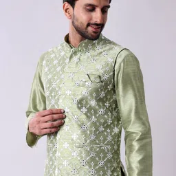 MAAHI FABS Embroidered Nehru Jacket image 4