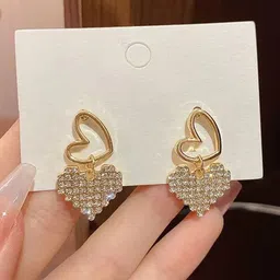 FIMBUL Gold-Plated Artificial Stones Studded Heart Shaped Drop Earrings image 5