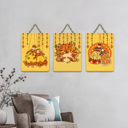 ArtVibes Yellow & Red 3 Pieces Printed Wooden Wall Hanging Decors image 5