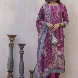 Sangria Floral Printed Straight Kurta With Trousers And Dupatta image 3