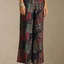 Soch Women Ethnic Motifs Printed Kurta with Palazzo image 5