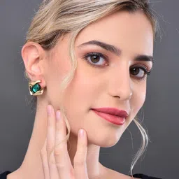 Reenisaa Square Studs Earrings image 4