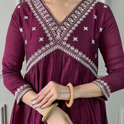 VARNI FABRICS Floral Embroidered V-Neck A-Line Kurta With Trousers And Dupatta image 3