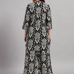 SEPHANI Women Printed Night suit image 4