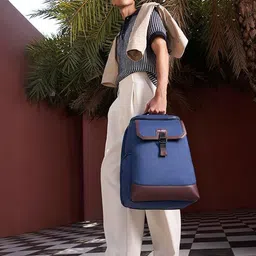 FUR JADEN 15.6 Inch Structured Anti-Theft Laptop Backpack with Dual USB Charging Port-picture-12