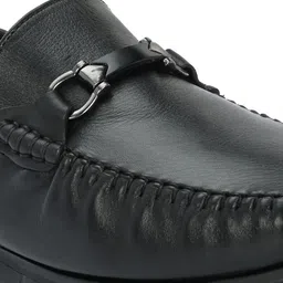 Egoss Men Round Toe Lightweight Leather Loafers image 4