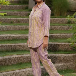 Zeyo Abstract Dyed Shirt Collar Three-Quarter Sleeves Shirt With Trouser image 2