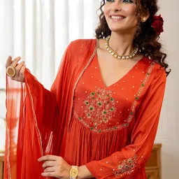 Siya Fashion Floral Yoke Design Thread Work Anarkali Kurta With Trousers & Dupatta image 3