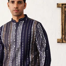 Jompers Men Geometric Embroidered Mirror Work Kurta image 1
