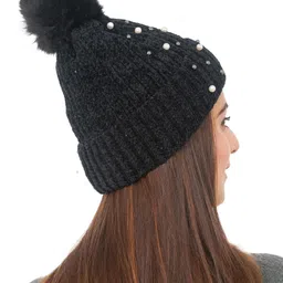 amoldo Solid Beanie image 3