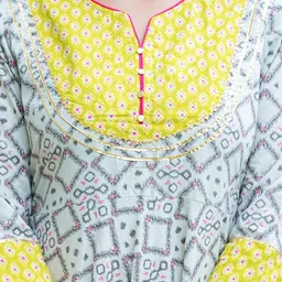 KALINI Women Checked Flared Sleeves Anarkali Kurta image 3