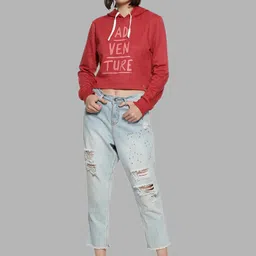 Campus Sutra Women Maroon Printed Hooded Cropped Sweatshirt image 5