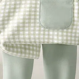 YK Kids Checked T-shirt With Trousers image 5