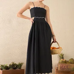 Uptownie Scalloped Fit and Flare Midi Cotton Dress-picture-14
