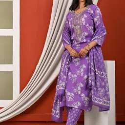 Jasoriya Women Floral Printed Embroidered Pure Cotton Aline Kurta With Trousers & Dupatta image 3