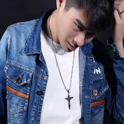 Vientiq Men 925 Sterling Silver-Plated Crucifix Jesus Cross Pendant With Chain image 3