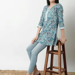 HERE&NOW Women Floral Printed Cotton Kurti-picture-25
