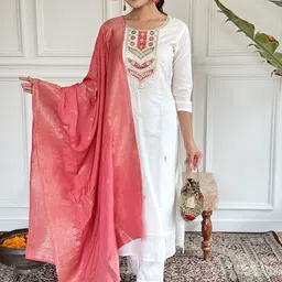 HERE&NOW Women Floral Embroidered Thread Work Kurta with Trousers & With Dupatta-picture-21