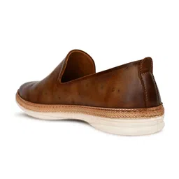 Big Boon Men Textured Orthotic Friendly Loafers image 4